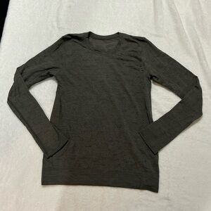 Lululemon Long Sleeve Mesh Top - Dark Gray